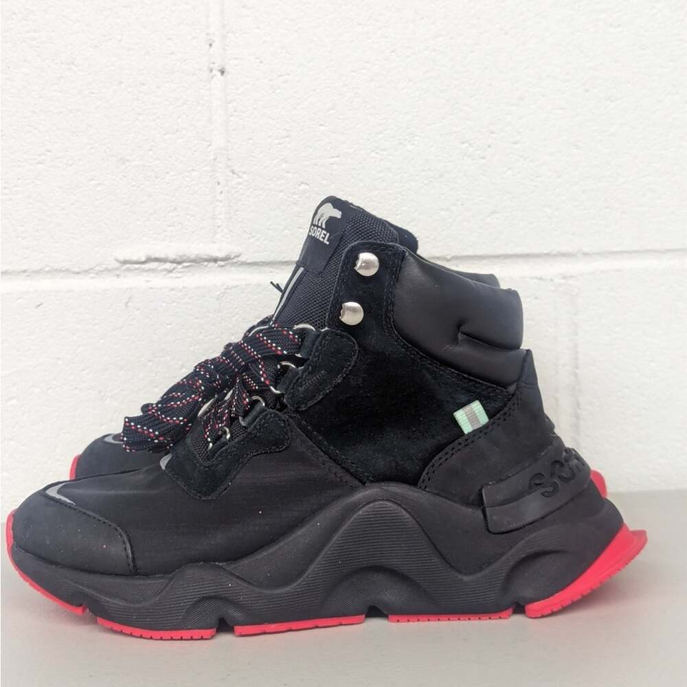 New Sorel kinetic Rngd black red waterproof snow caribou boot conquest Sz 5